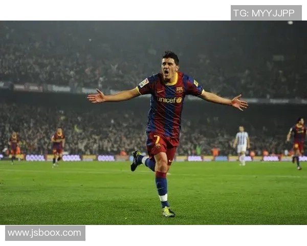 绿茵岁月辉煌再现致敬永不褪色的足球传奇巨星 绿茵岁月辉煌再现致敬永不褪色的足球传奇巨星